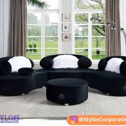 New Sectional (Available In Black) Only 2 Left 