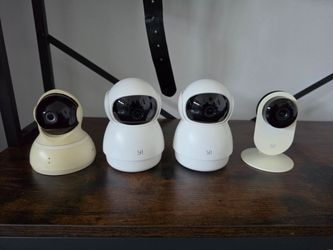 4 indoor yi home cameras - 3 dome and 1 static