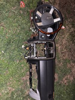 Part out 06 hemi 300