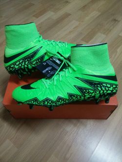 Nike Hypervenom Phantom II (Multiple Sizes)