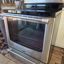 Maytag Electric Stove 