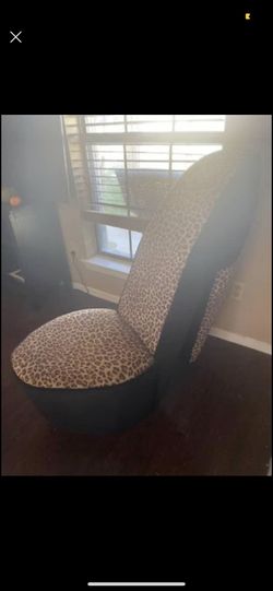 Cheetah Heel Chair 