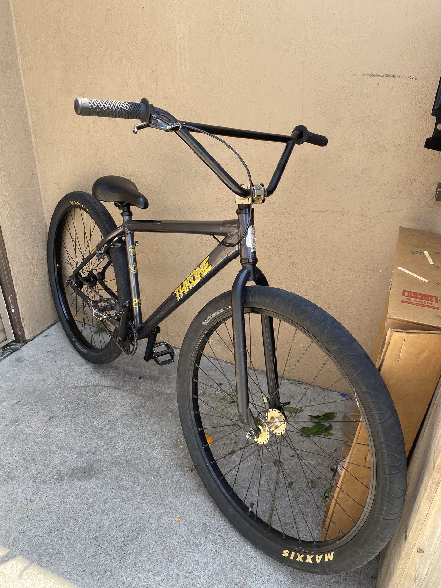 Throne Goon 29er