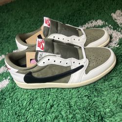 Travis Scott Jordan 1 Low