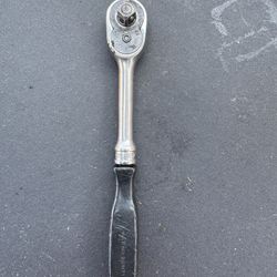 Snap On Tool 3/8 Drive Socket-Ratchet F726 Black Hard Handle Standard 8” Long US