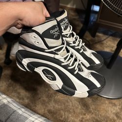 Shaqnosis OG size 6.5