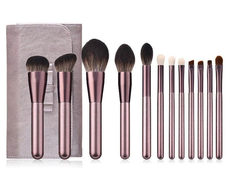 Makeup Brushes Champagne Rose Gold
...