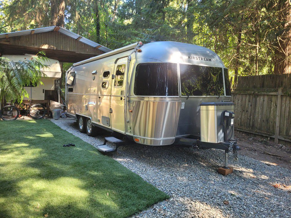 2014 Airstream Flying Cloud