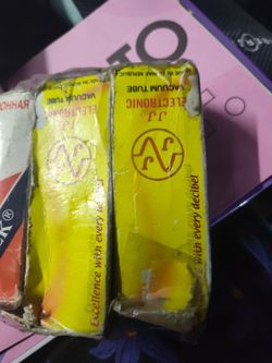 JJ Vacuum Tubes  6GL6C   X2 Vintage 