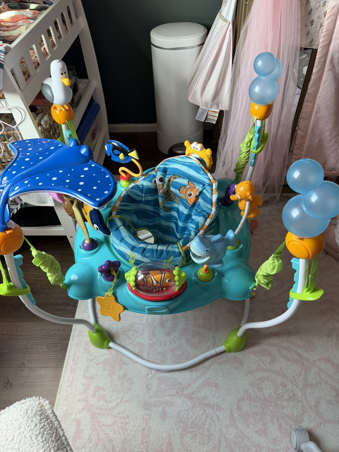 Finding Nemo Baby Bouncer