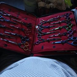 Professional hair scissors. OMI