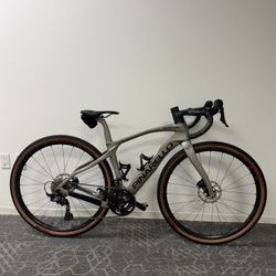 Pinarello Grevil F5 GRX 610