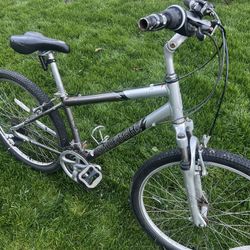 Raleigh Venture 4.0  Gravel Bike