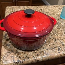 Brand new 5 Qt Dutch Oven Pot