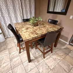 Square & Round Dining Table