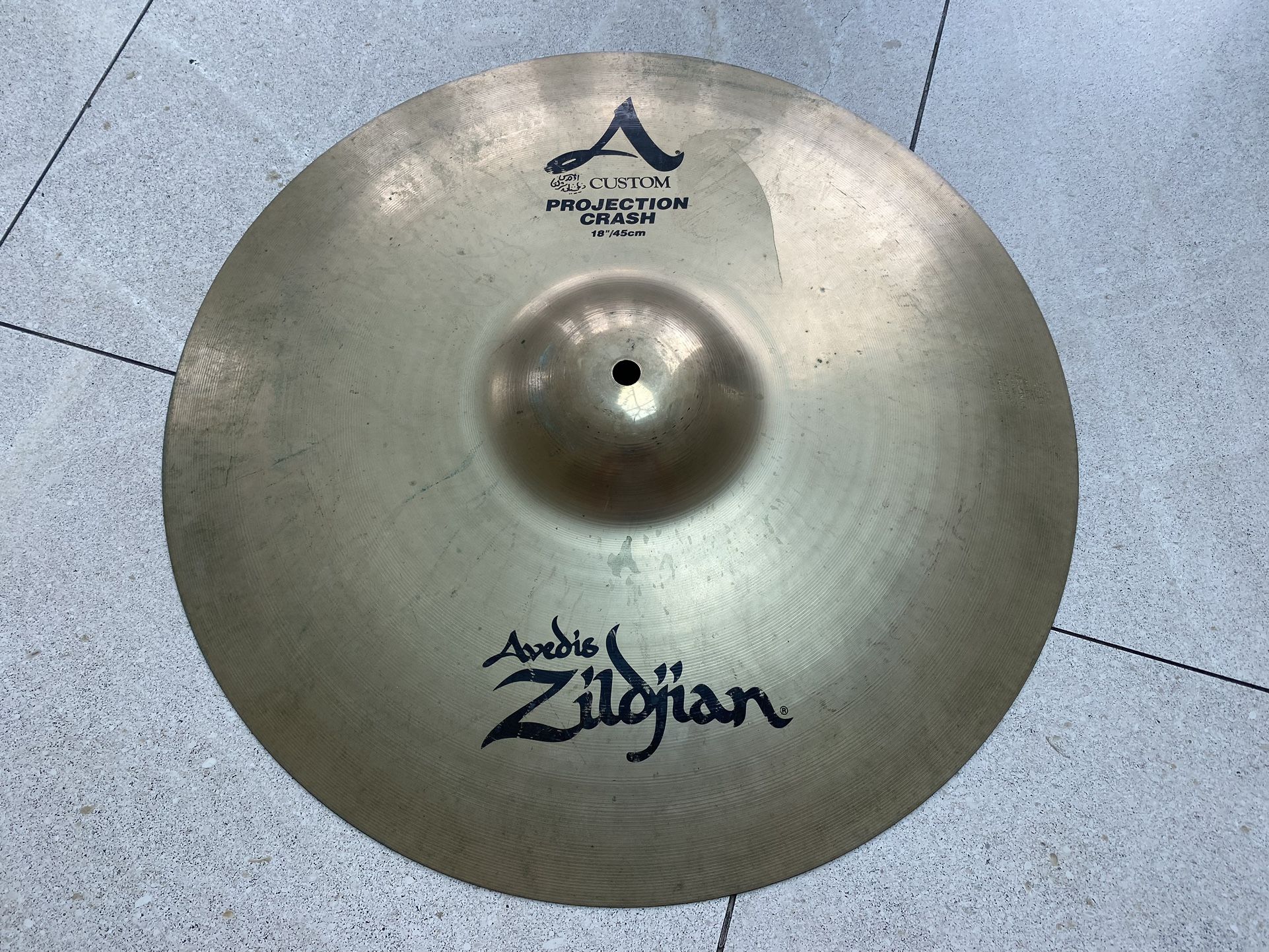 18” Zildjian A-Custom Projection Crash Cymbal **With Crack**