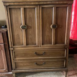Nice Antique Dresser 