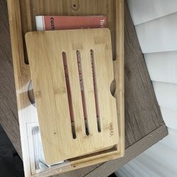 20$ OBO TODAY ONLY- Bath Items, La Mer, Skincare And  Workout Bands 