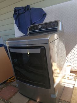LG Front-Load Dryer Graphite Steel