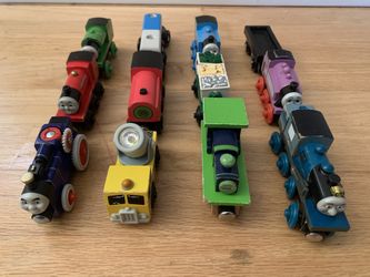 Wooden Magnetic Train Cars. 12 Totals