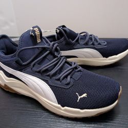 Puma sneakers 