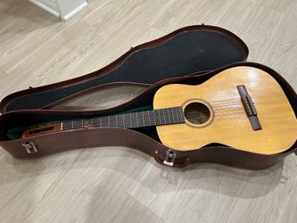 1965 Goya G-10 Classical Acoustic Guitar