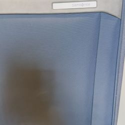 Samsonite AirLIFT 33” Large Spinner MSRP $580