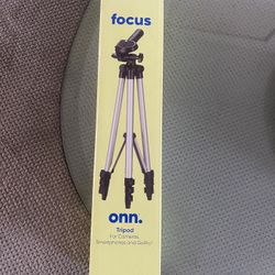 Tripod For Cameras, Smartphone And GoPro