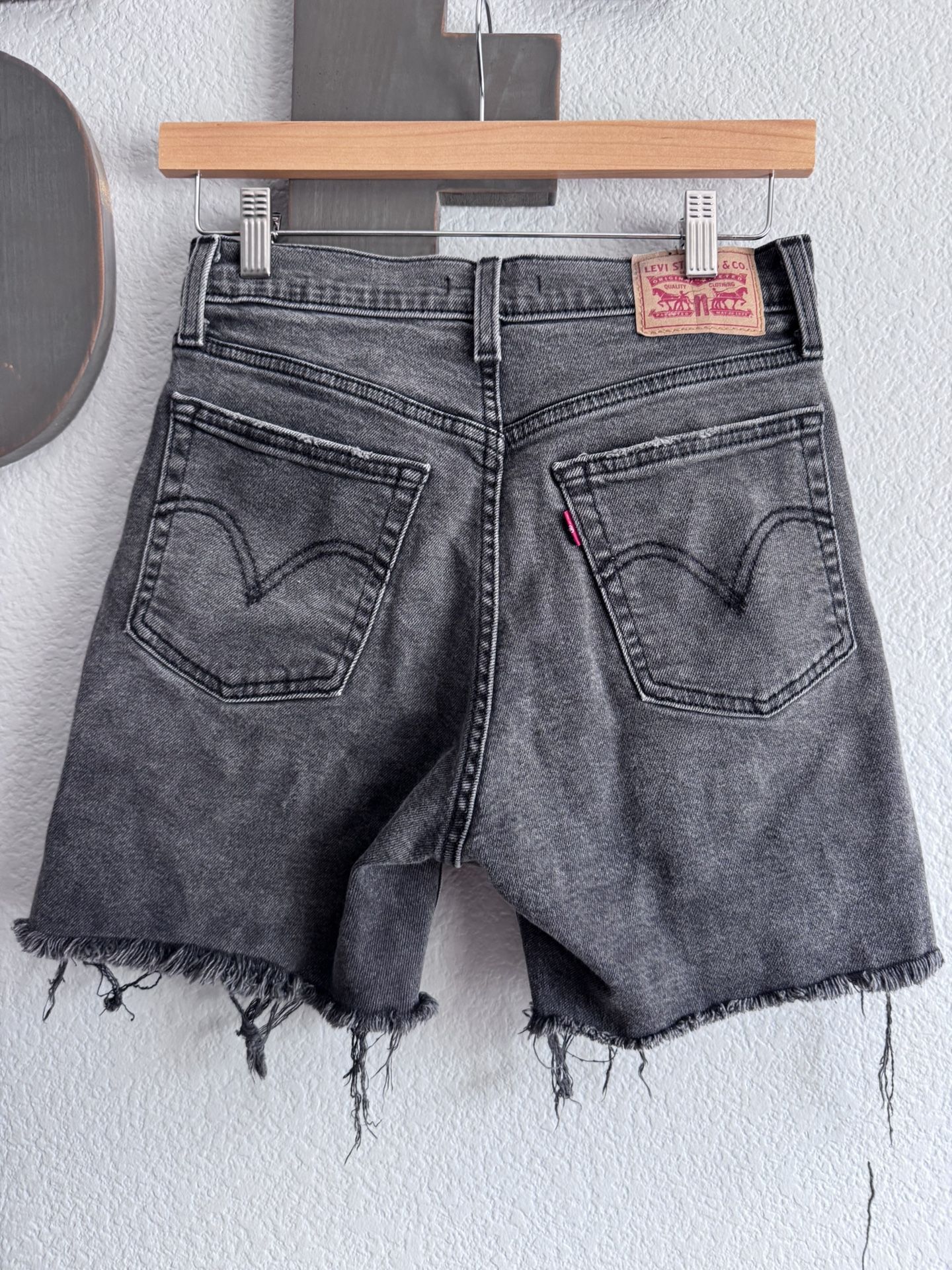 LEVIS WEDGE STRAIGHT SIZE 27