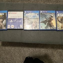 PS4 Game Bundle – CoD, Far Cry, Titanfall 2 (5 Games)