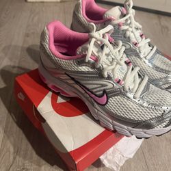 Nike Air Max Moto 2k