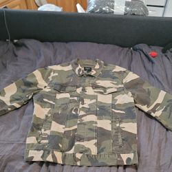 HnM Camaflauge jacket size large