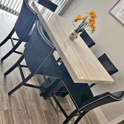 BRAND NEW 7 PIECES DINING TABLE SET