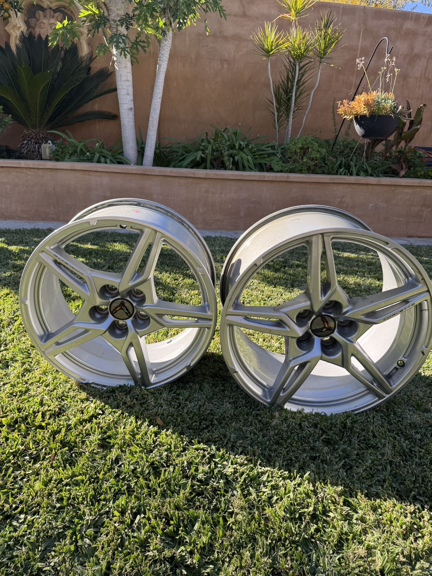 4 Rims + 2tires Corvette Set 2023
