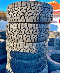 295/70/18 Falken vendo un set de llantas usadas excelente condiciones de vida las 4 ✅🤩I am selling a set of used tires, all 4 in excellent living con