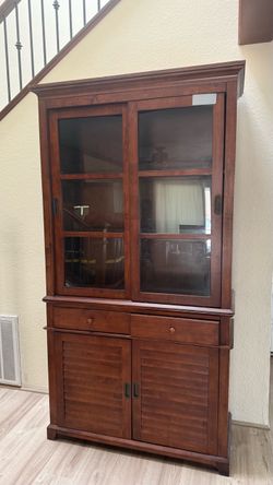 China cabinet