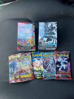 POKÉMON FUNKOS TOYS CARDS