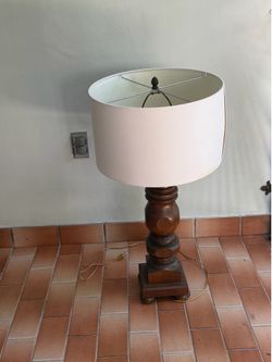 Lampara de mesa