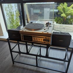 Vintage Turntable, Stereo and Speakers