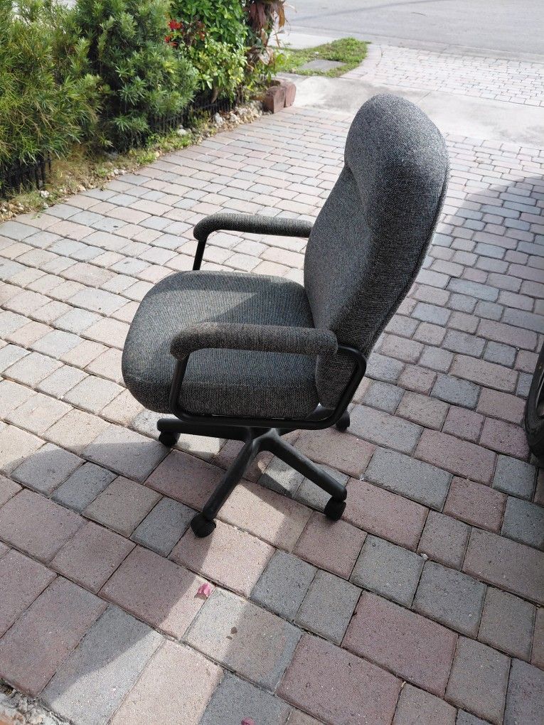 Home Office Chair 