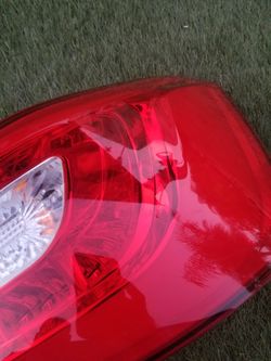 2014 2015 2016 kia cadenza tail light