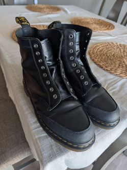 Dr. Martens Black Leather Lace-Up Boots size 11 mens