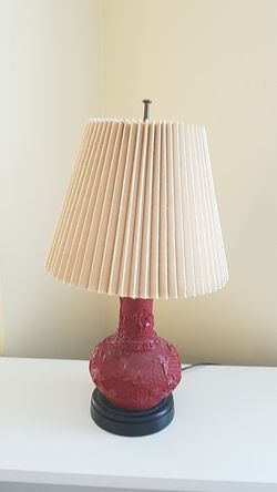 Vintage Small Asian style Cinebarre lamp