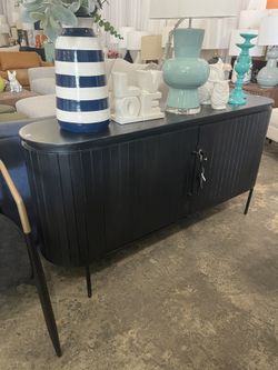 Buffet Sideboard  60x 14x 30 Delivery Available