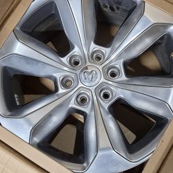 2019-2022 Dodge Ram 20' Wheels