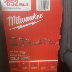 Milwaukee Combo Pack 