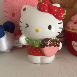 Hello Kitty Valentines Ceramic