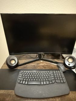 Monitor And Key Board Set Up