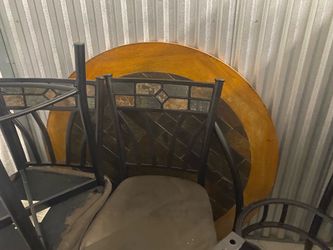 Set of 4 Table and Chairs