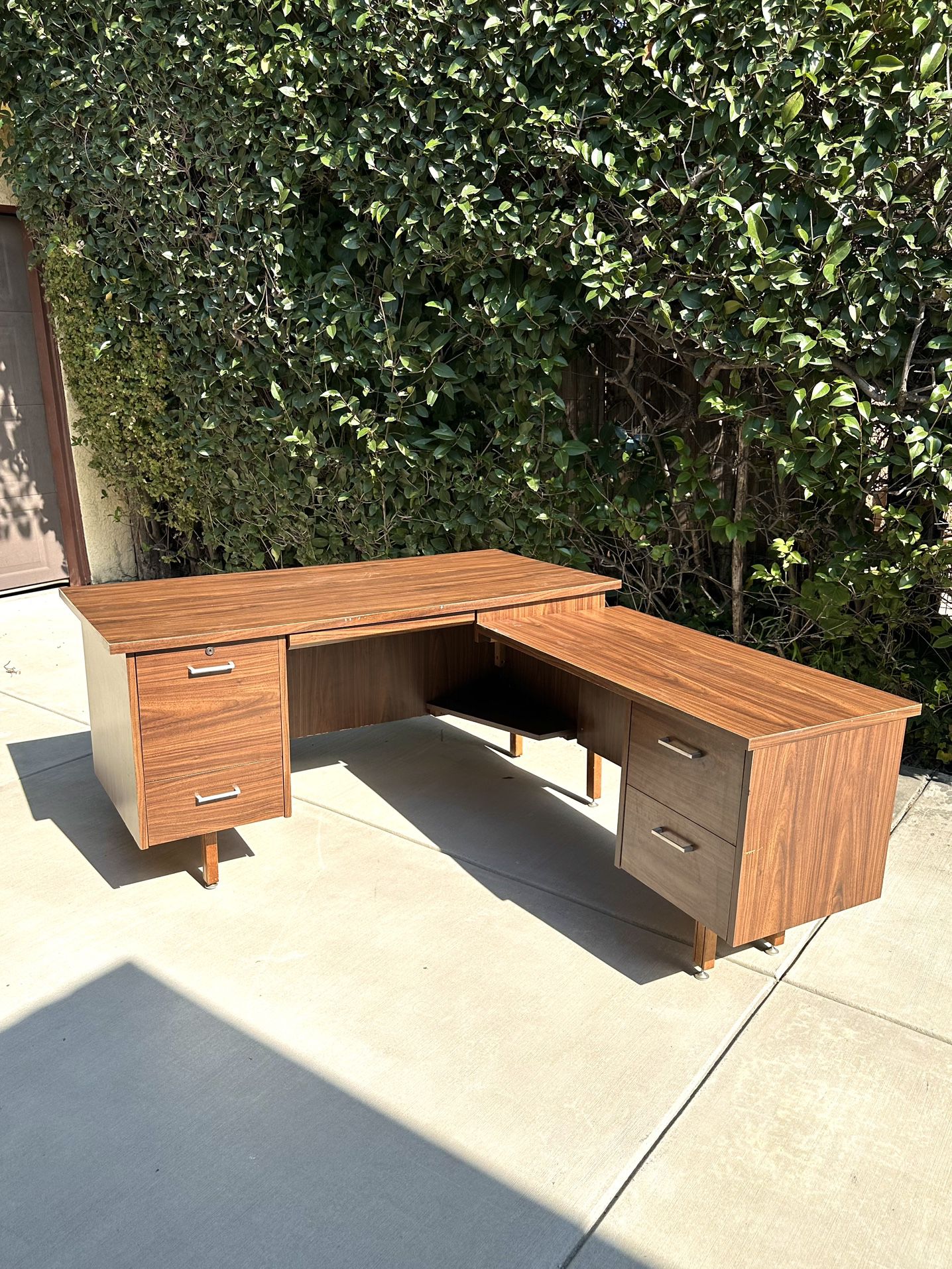 Vintage 1987 L Shape Formica Office Pedestal Corner Desk with Drawers and Arm Table, Delivery Available Mid Century MCM